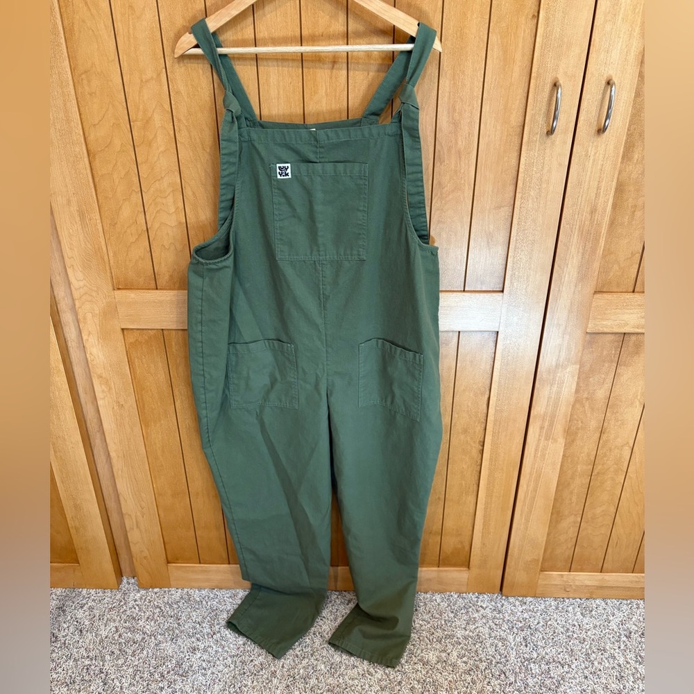 LUCY AND YAK Green Overalls with Front Pockets